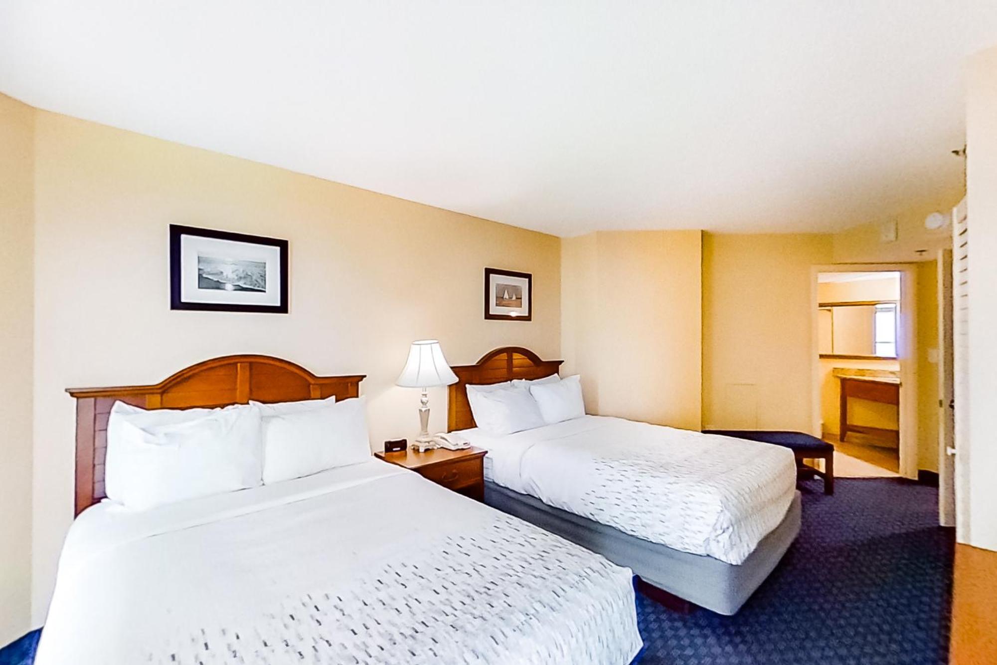 Carolinian Beach Resort Myrtle Beach Room photo