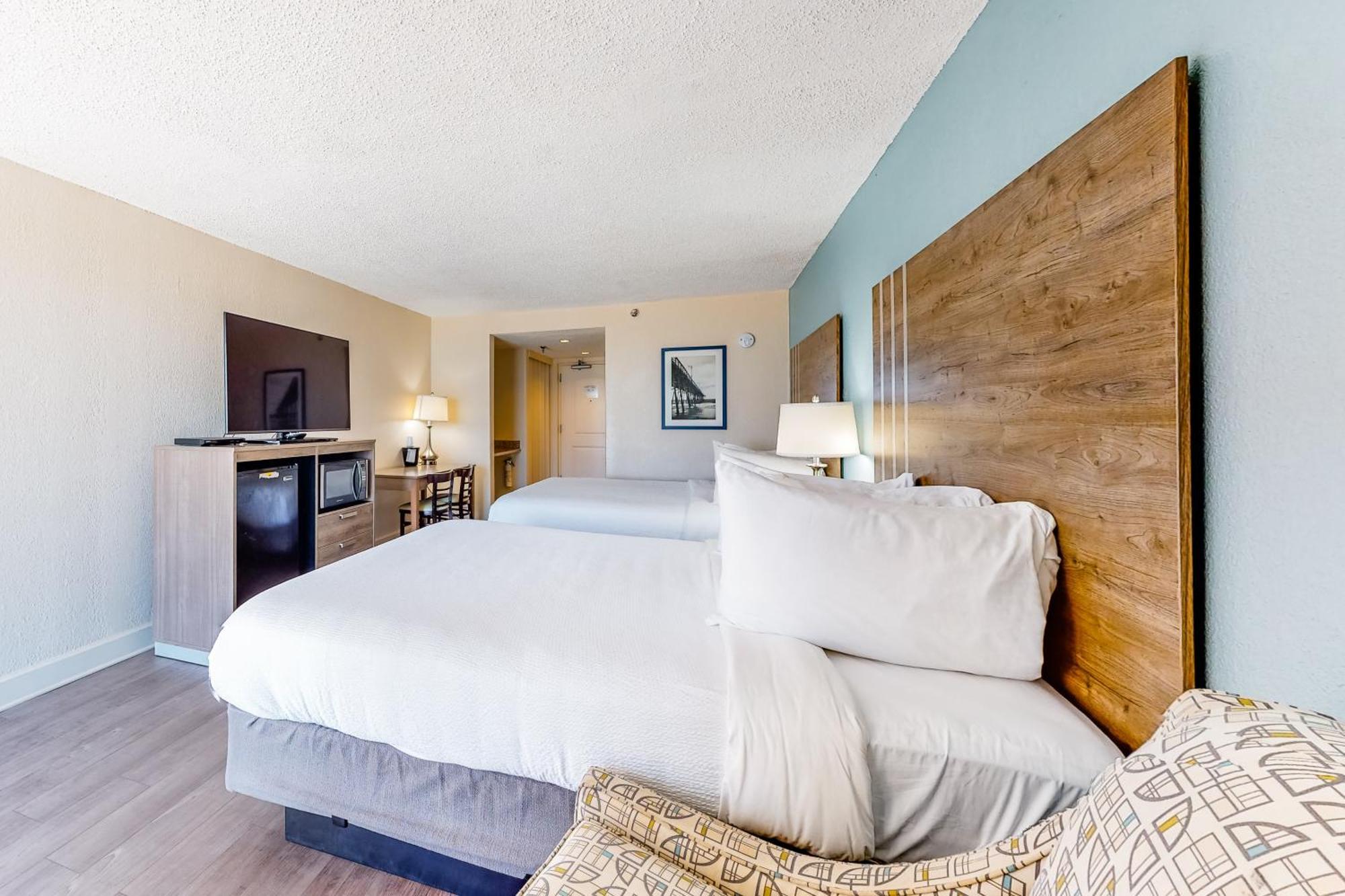 Carolinian Beach Resort Myrtle Beach Room photo